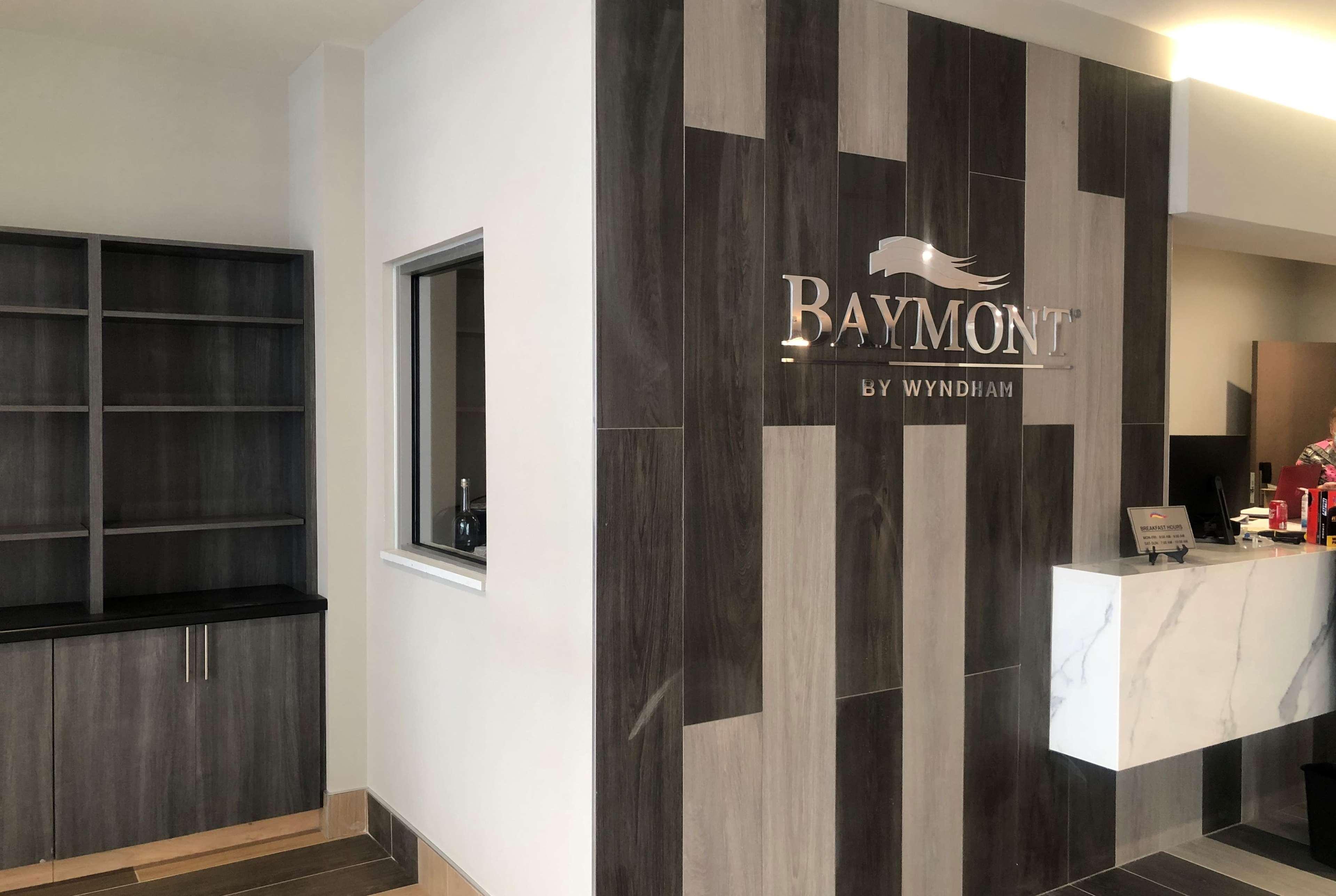 فندق Baymont By Wyndham ماديسون المظهر الخارجي الصورة